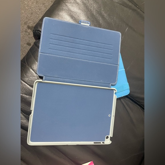 TABLET CASES set of 3 - Picture 4 of 6